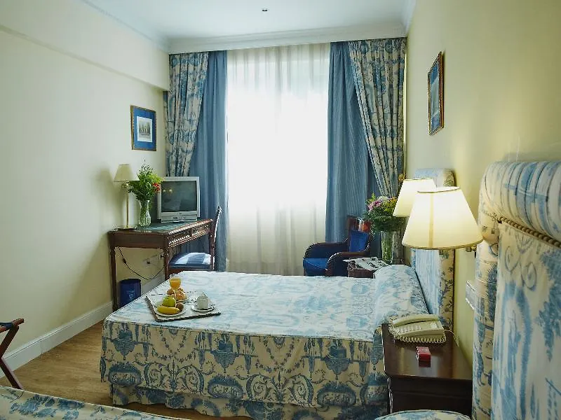 ****  Hotel Best Osuna マドリード スペイン
