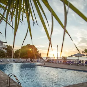 *** Otel Carlos Iii İspanya