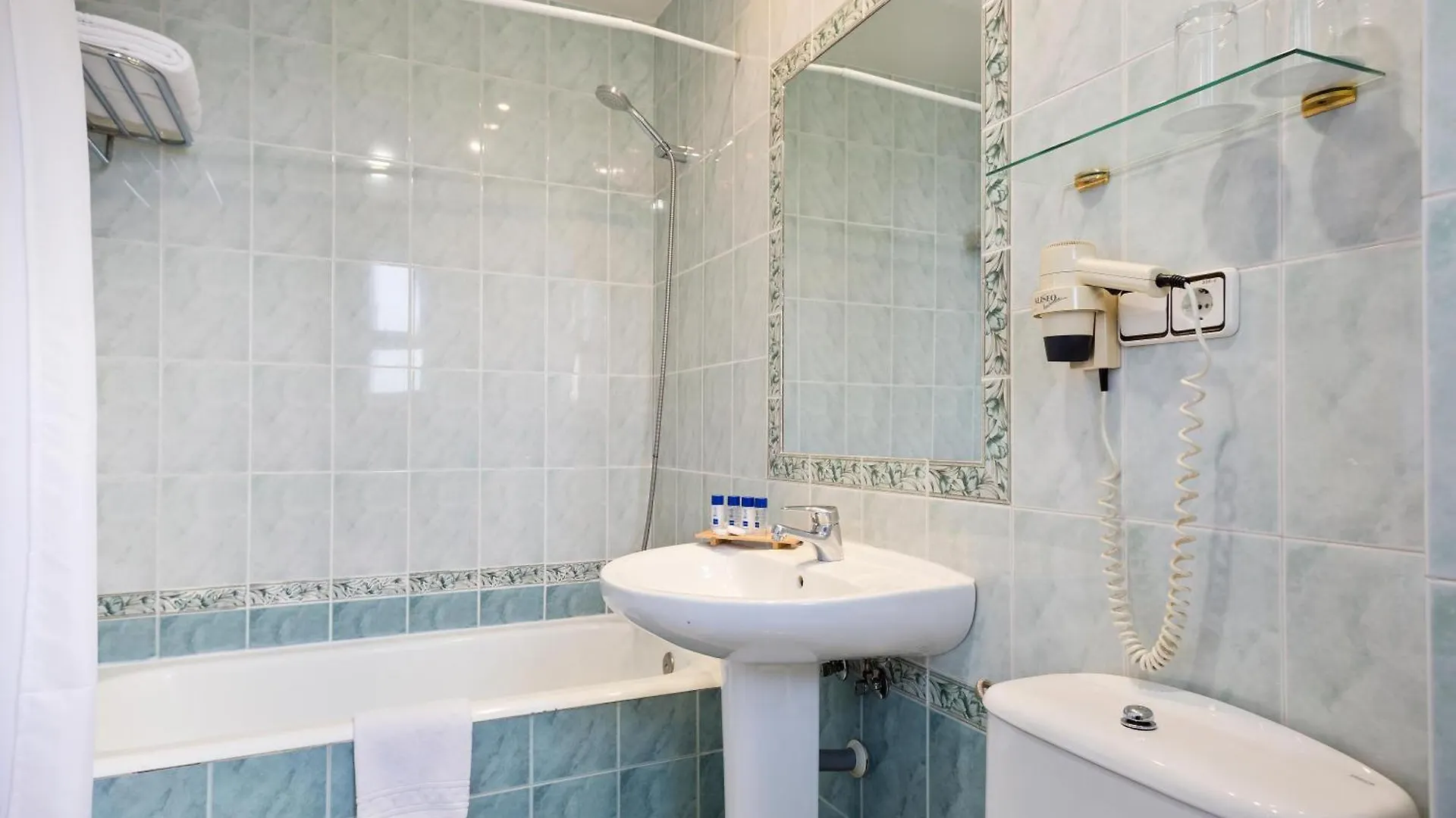 Hotel Best Osuna Madrid 4*,  Spanien